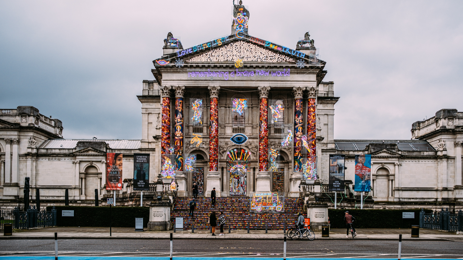 Outside view of Tate Britain