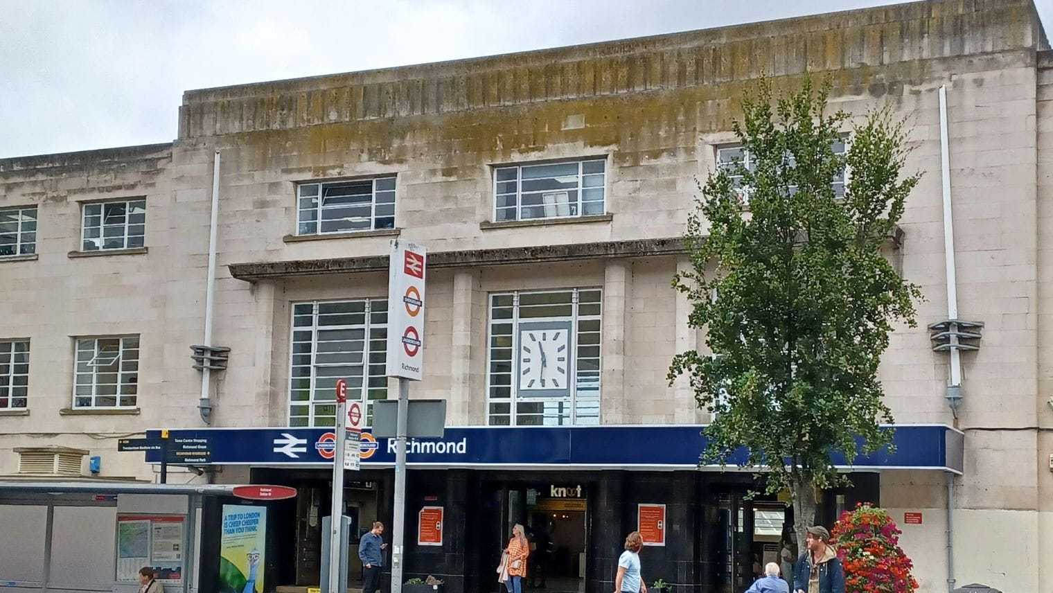 Richmond station façade before any work was carried out - South Western Railway