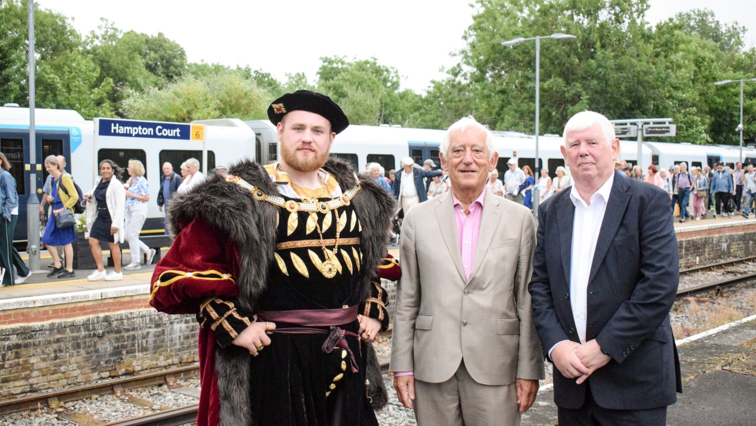 Henry VIII with Chris Green and Dennis Lovett at Hampton Court station