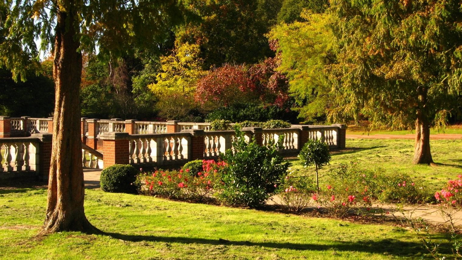 A neoclassical bridge in Cannizaro Park
