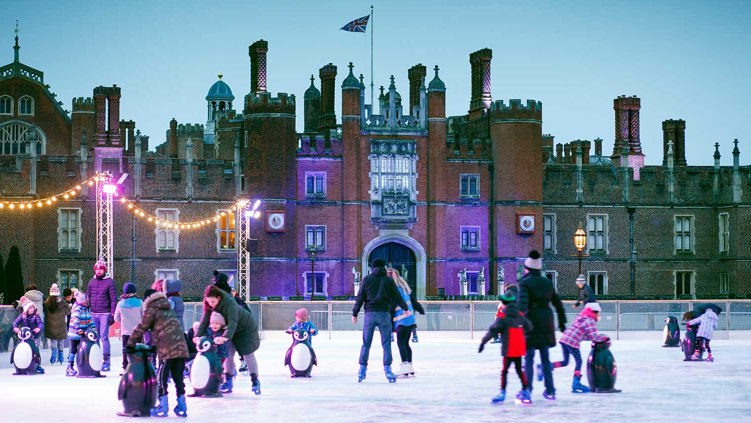 hampton court palace ice skating london