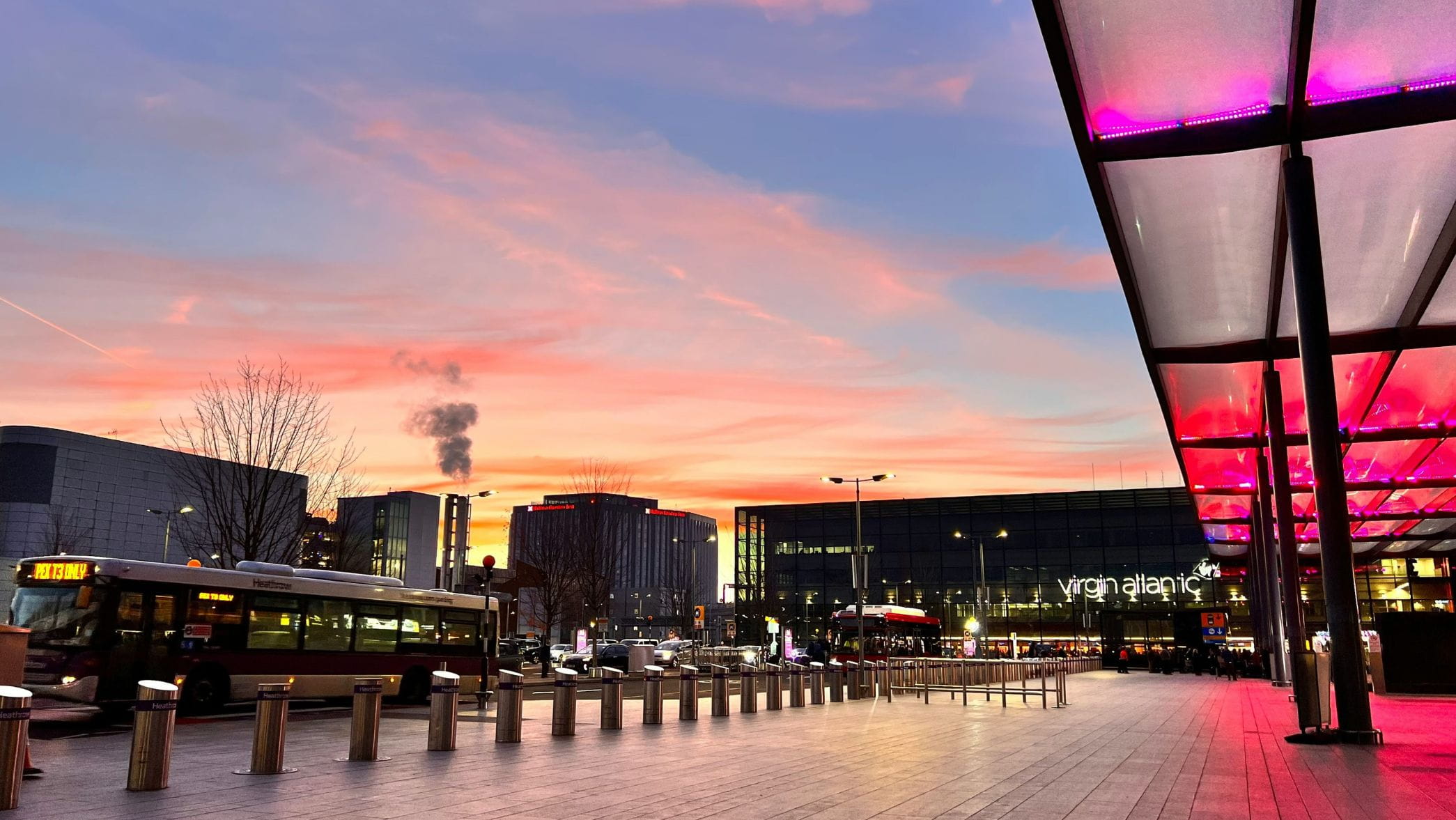 Heathrow Terminal 5 from outside