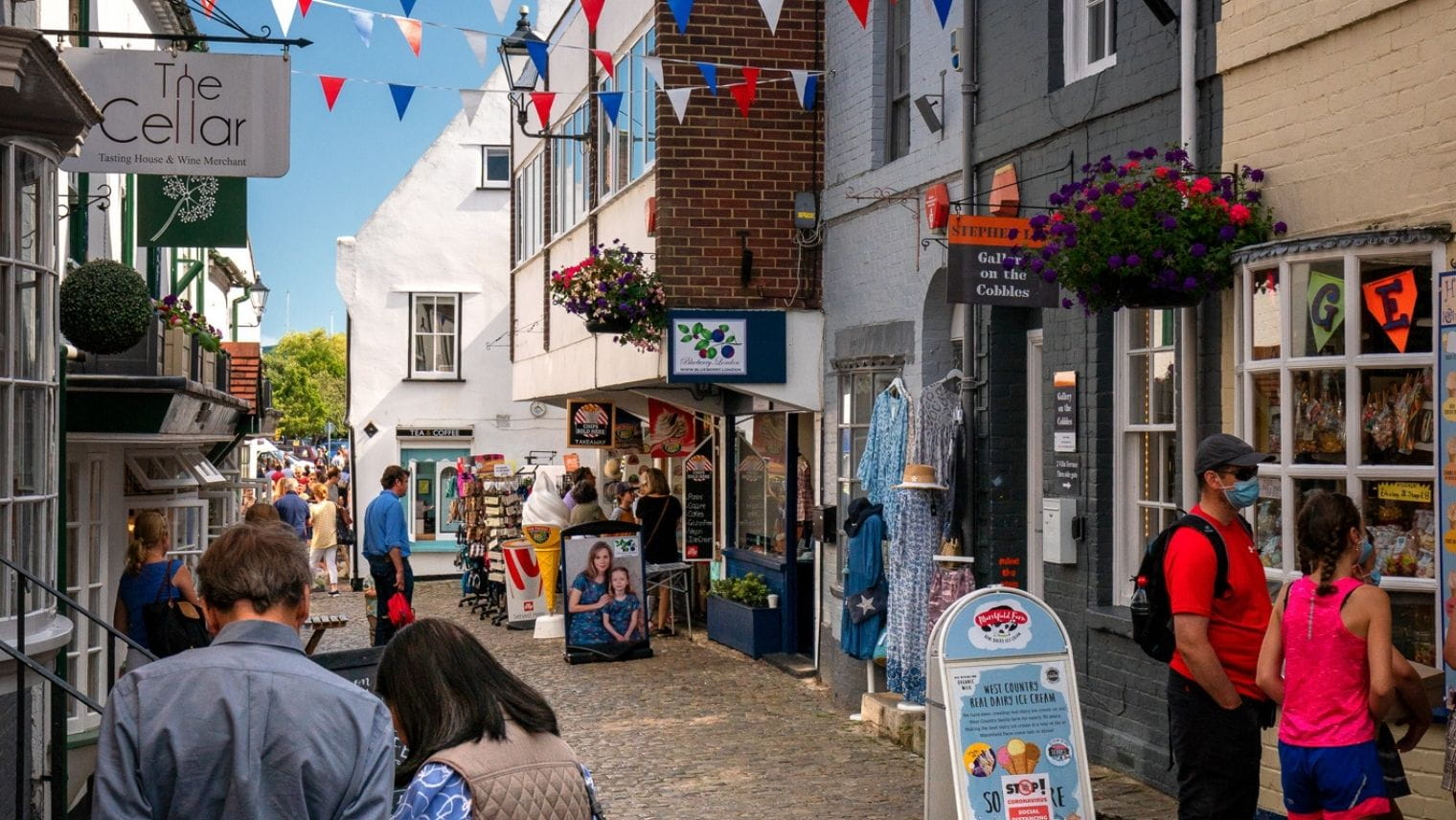 Shopping in Lymington