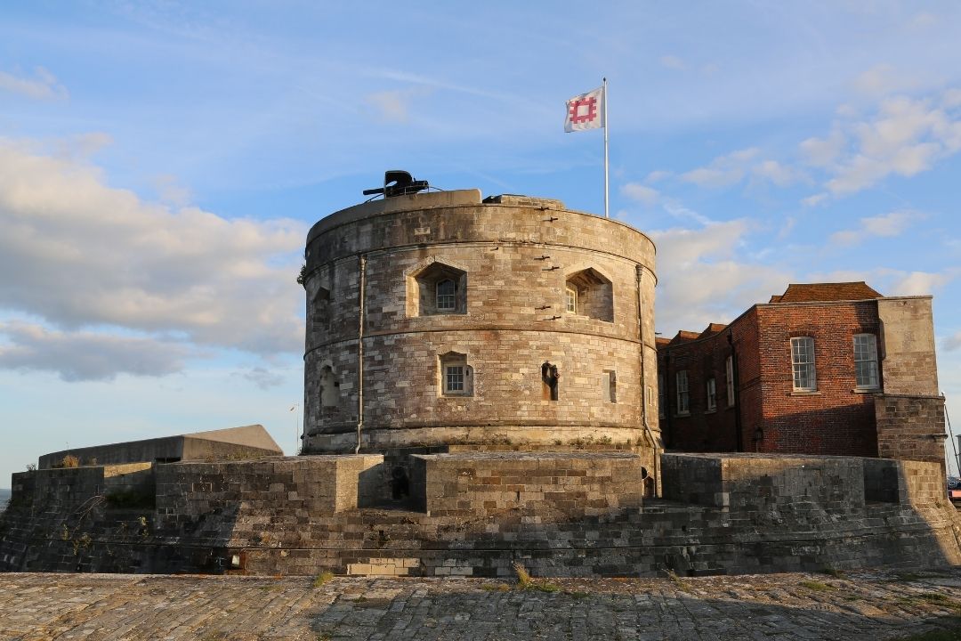Calshot Castle