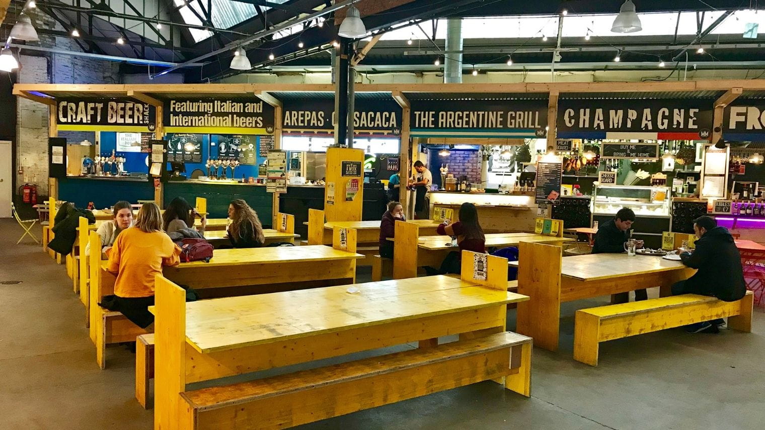 Diners at the Mercato Metropolitano